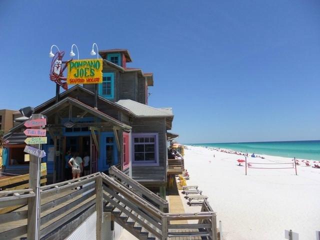 Pompano Joe's Parasailing