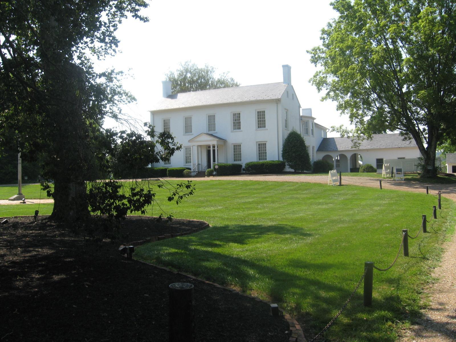 Crescent Bend House & Gardens - Armstrong-Lockett House