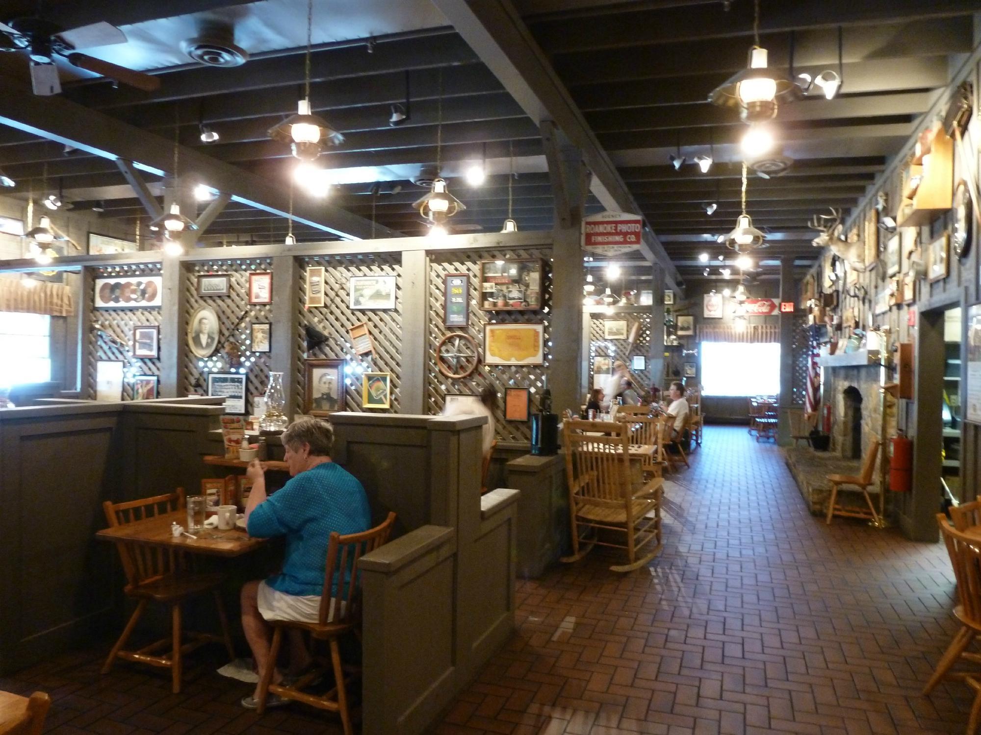 Cracker Barrel Old Country Store