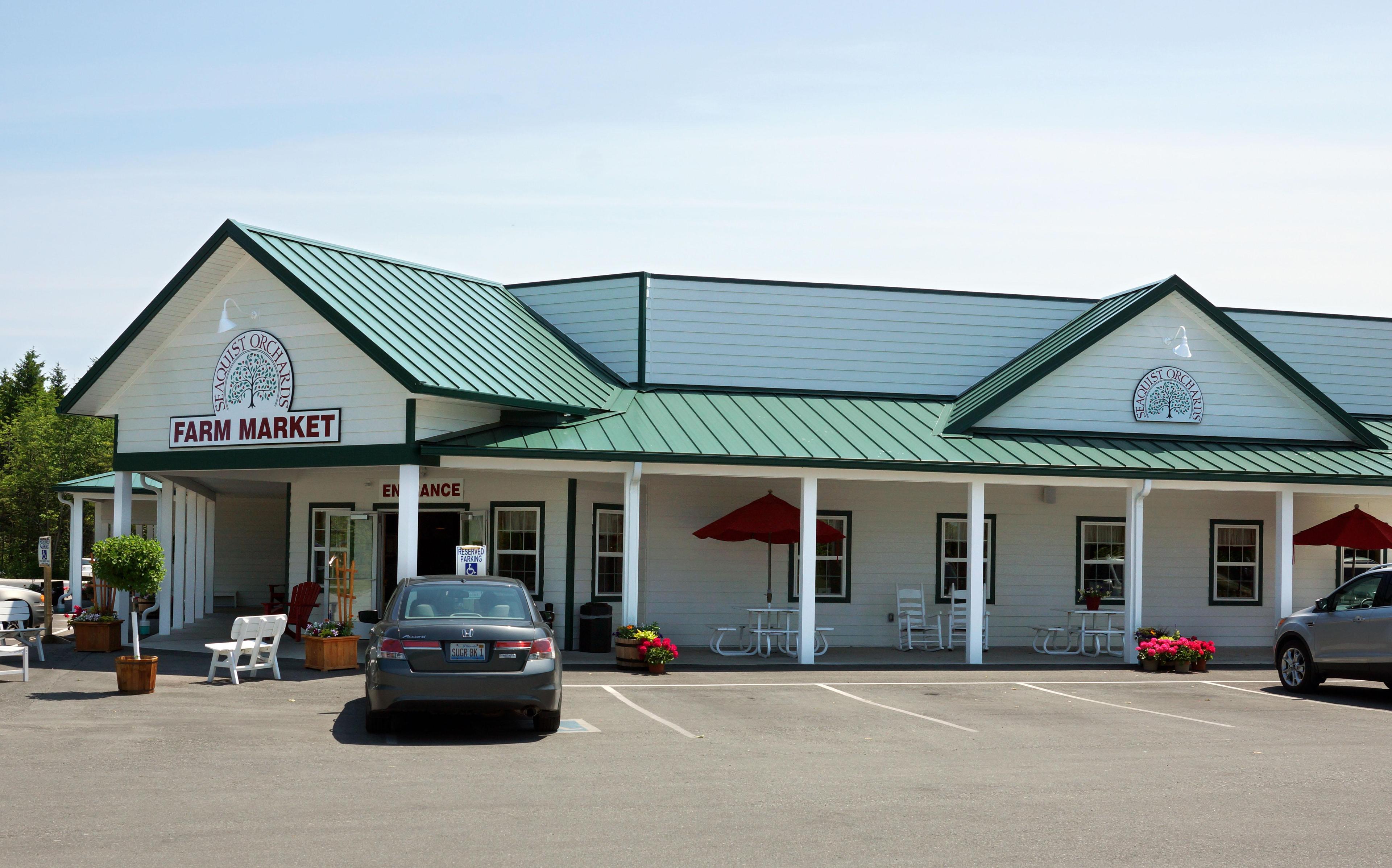 Seaquist Orchards Farm Market