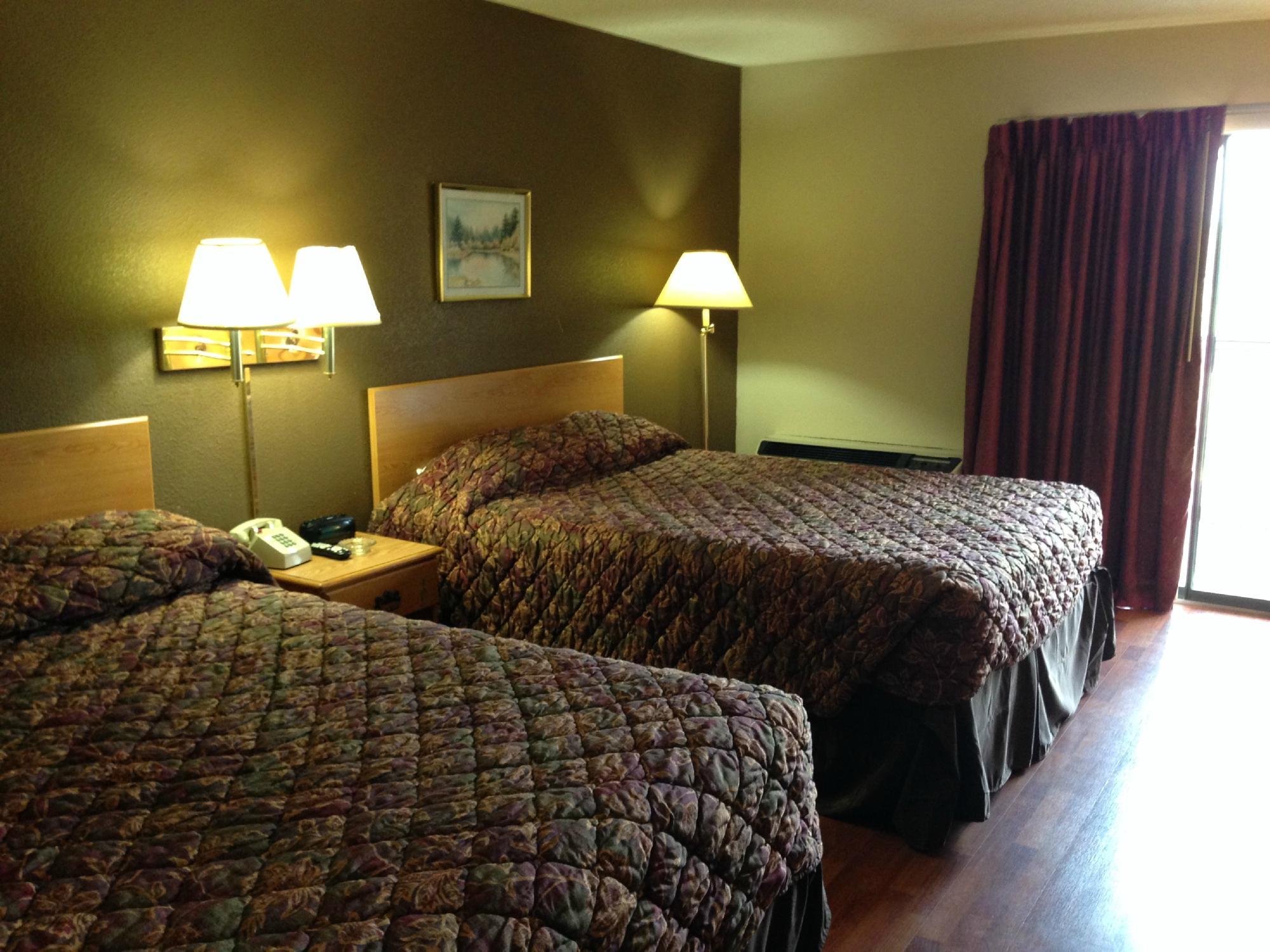 Days Inn By Wyndham Waynesville NC