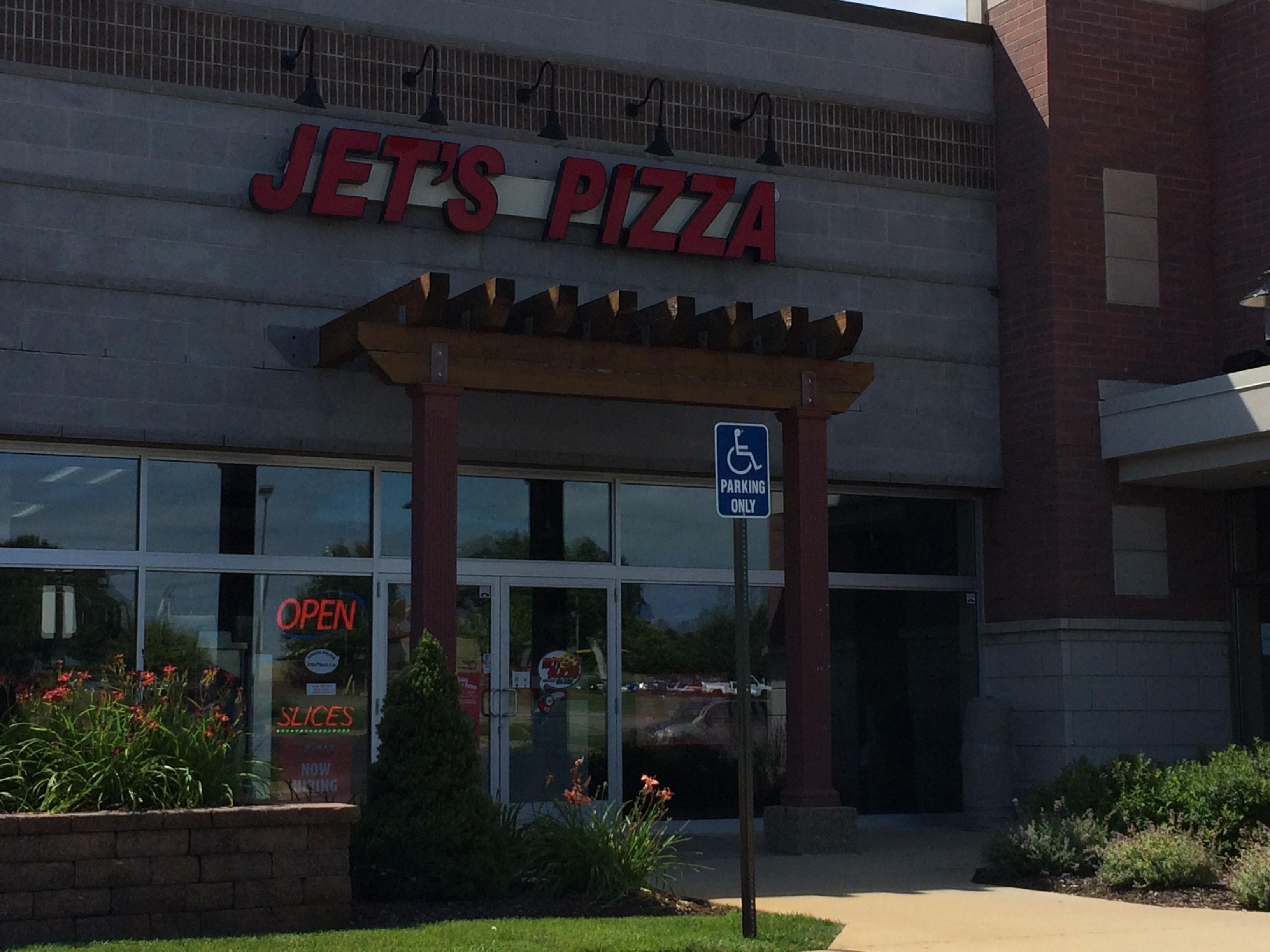 Jet's Pizza