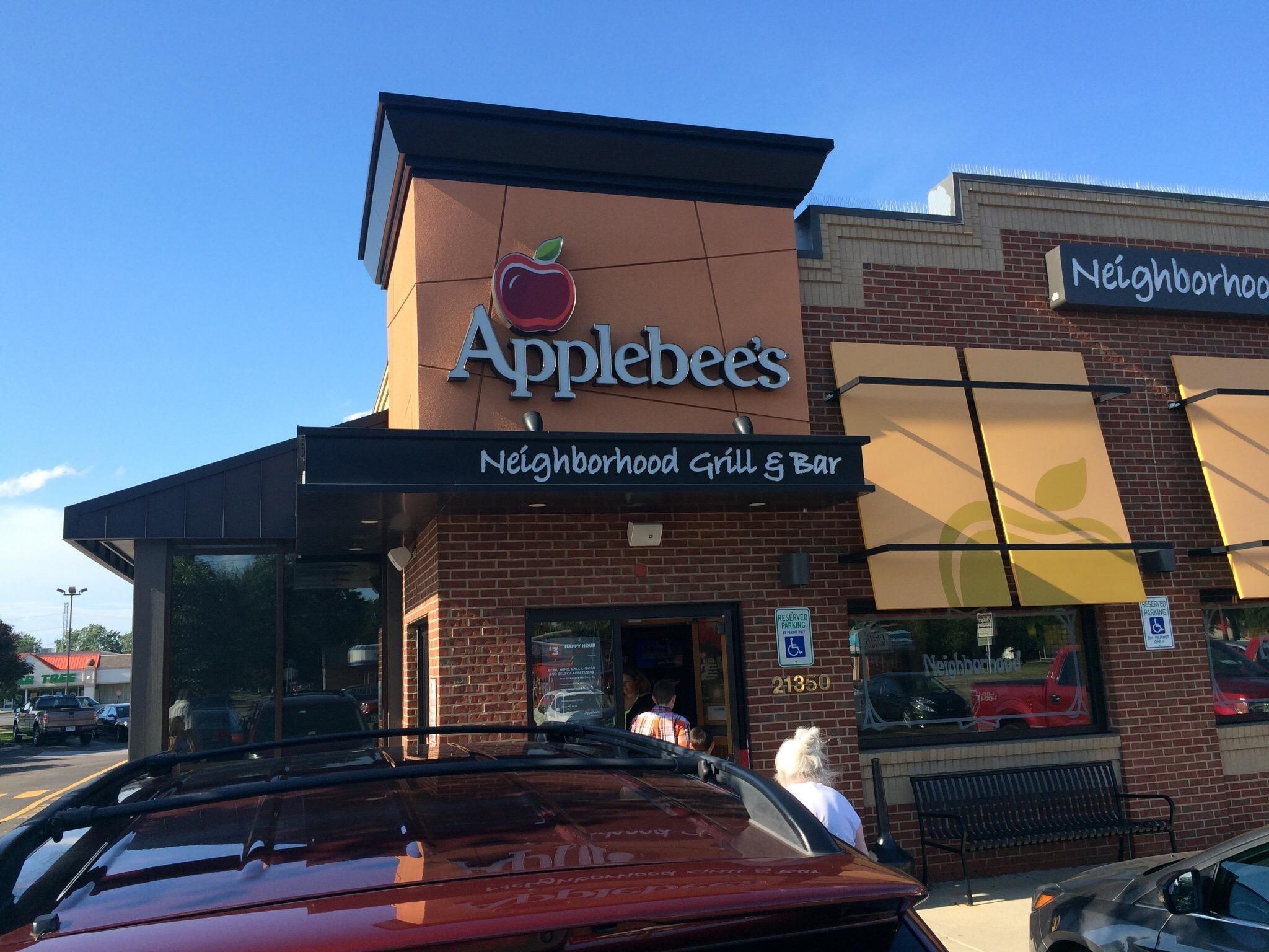 Applebee's Grill + Bar