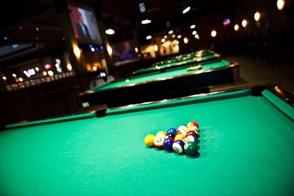 Terminus Bar Billard