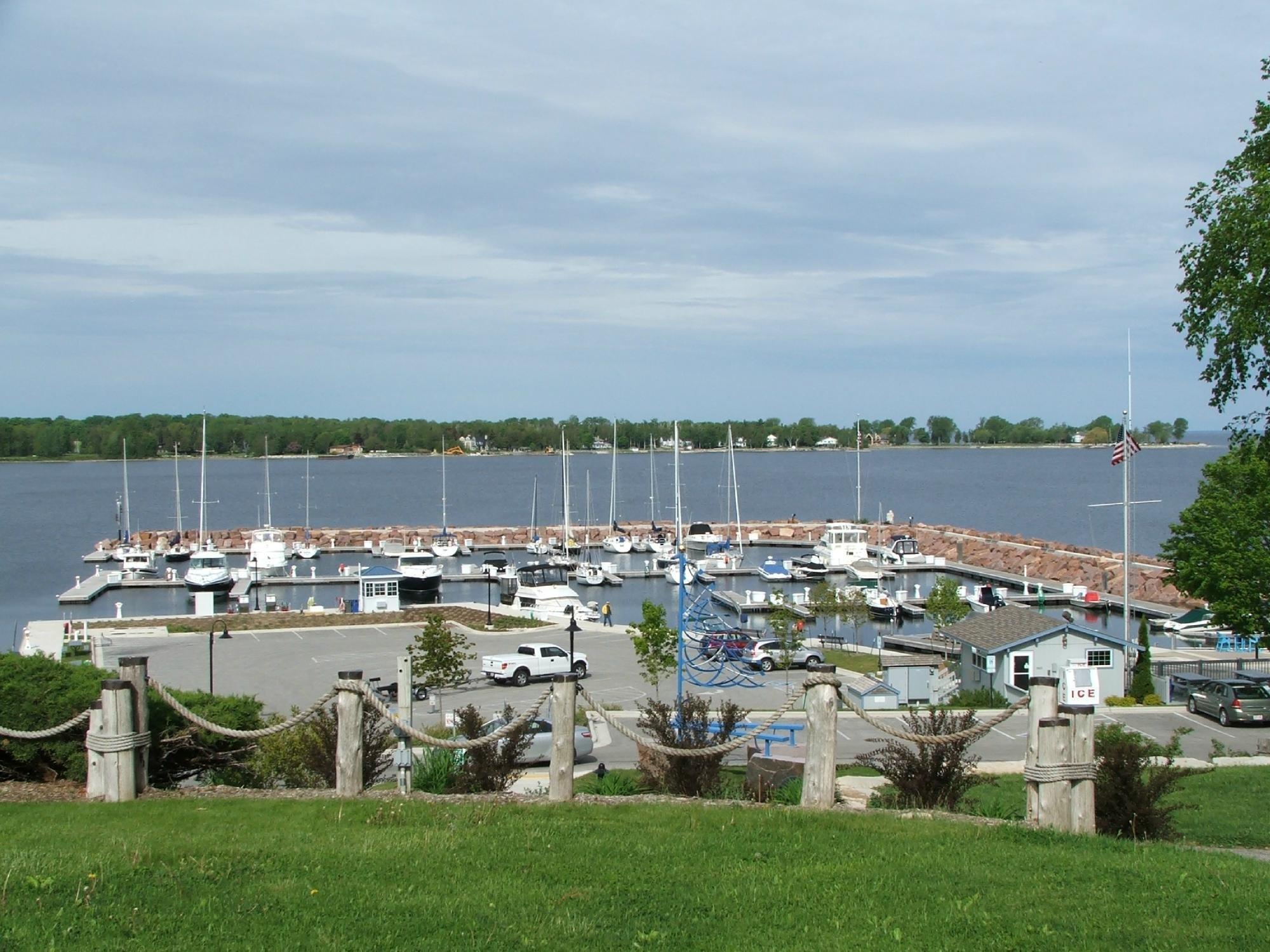 Egg Harbor Marina