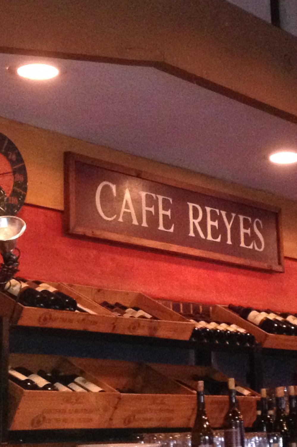 Cafe Reyes