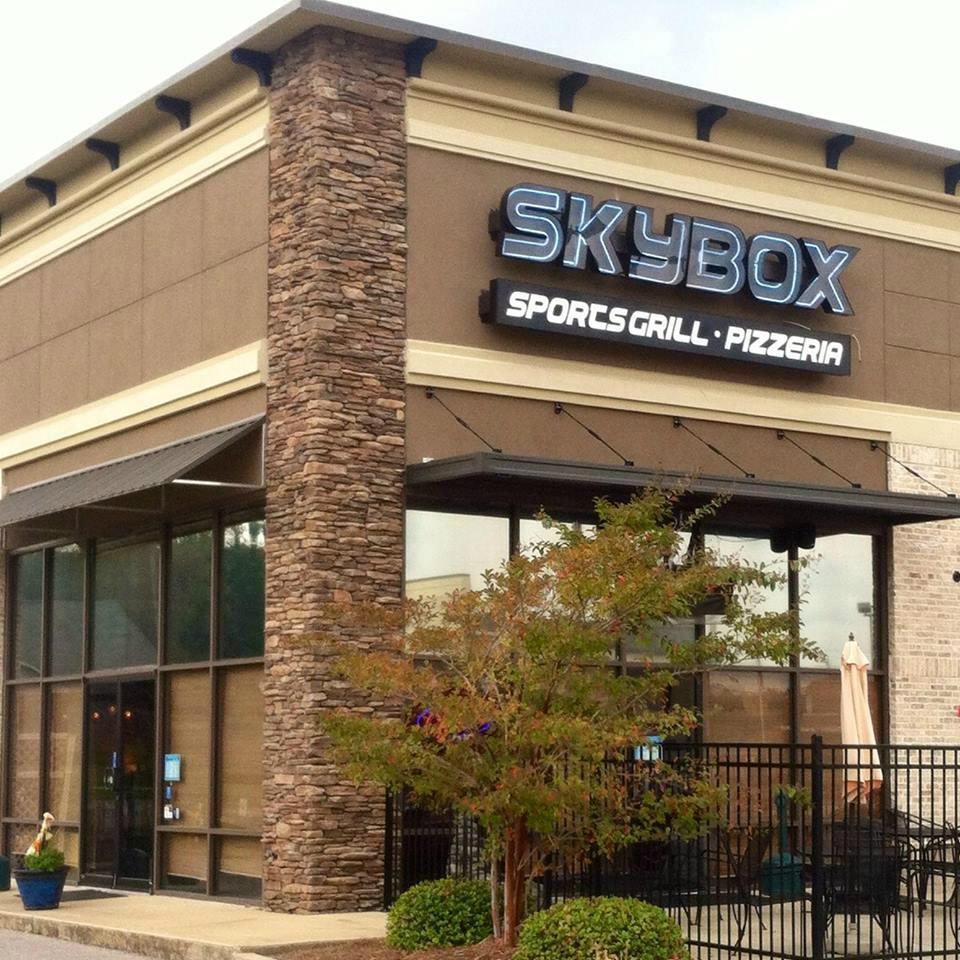 Skybox Sports Grill-Pizzeria