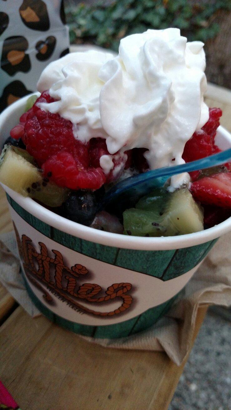 Notties Frozen Yogurt & Gelato