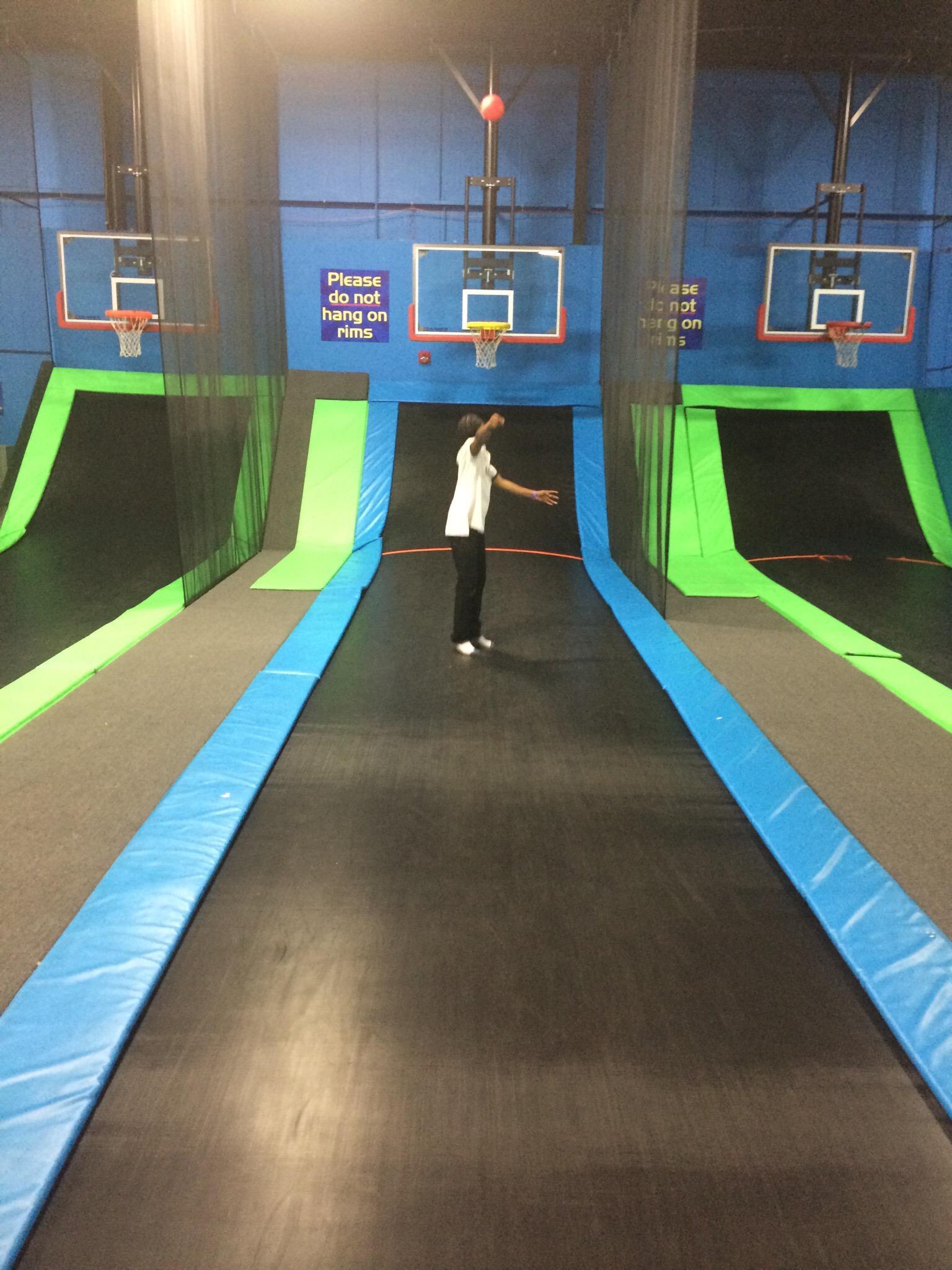 Bounce Trampoline Sports