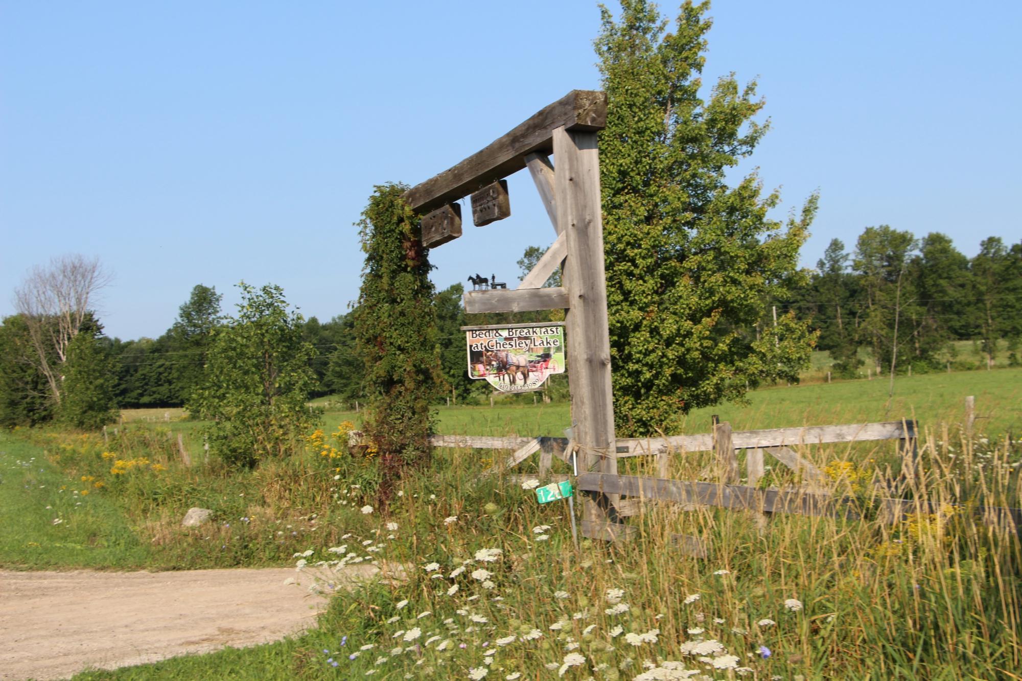 Bed and Breakfast at Chesley Lake