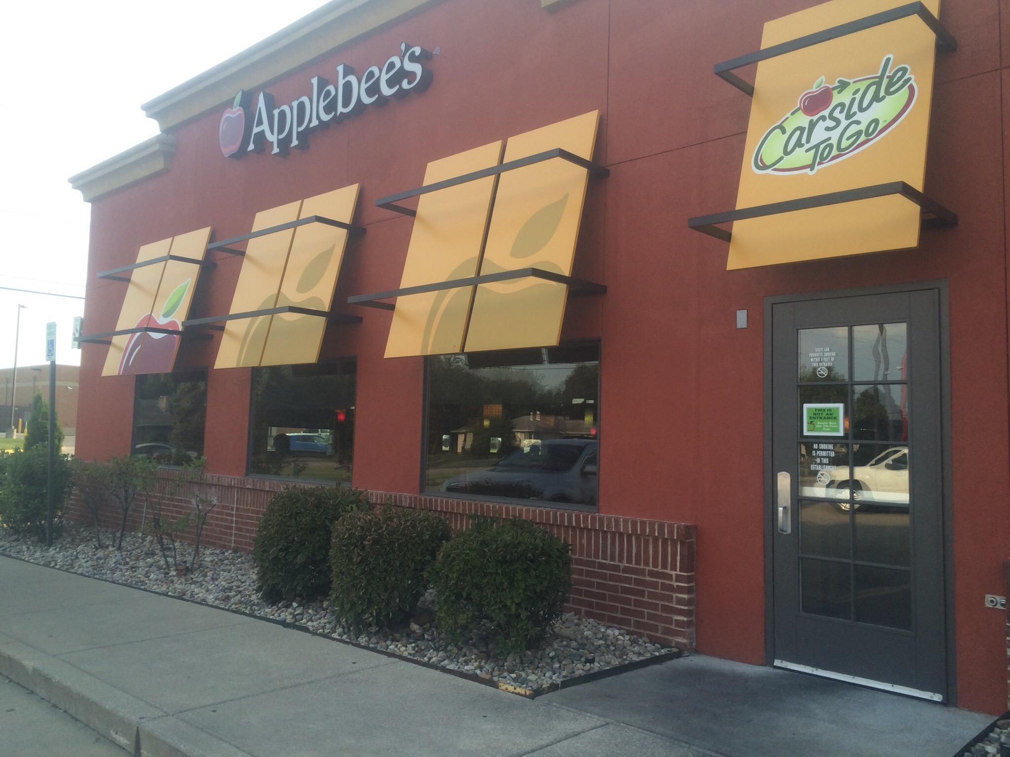 Applebee's Grill + Bar