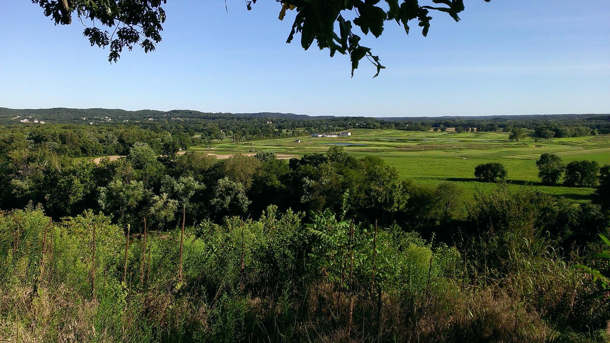 Bluff View Trail