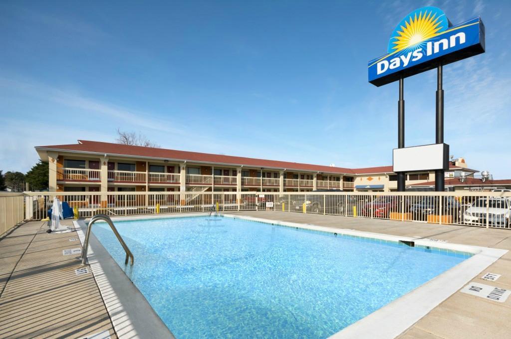 Days Inn By Wyndham Jacksonville NC