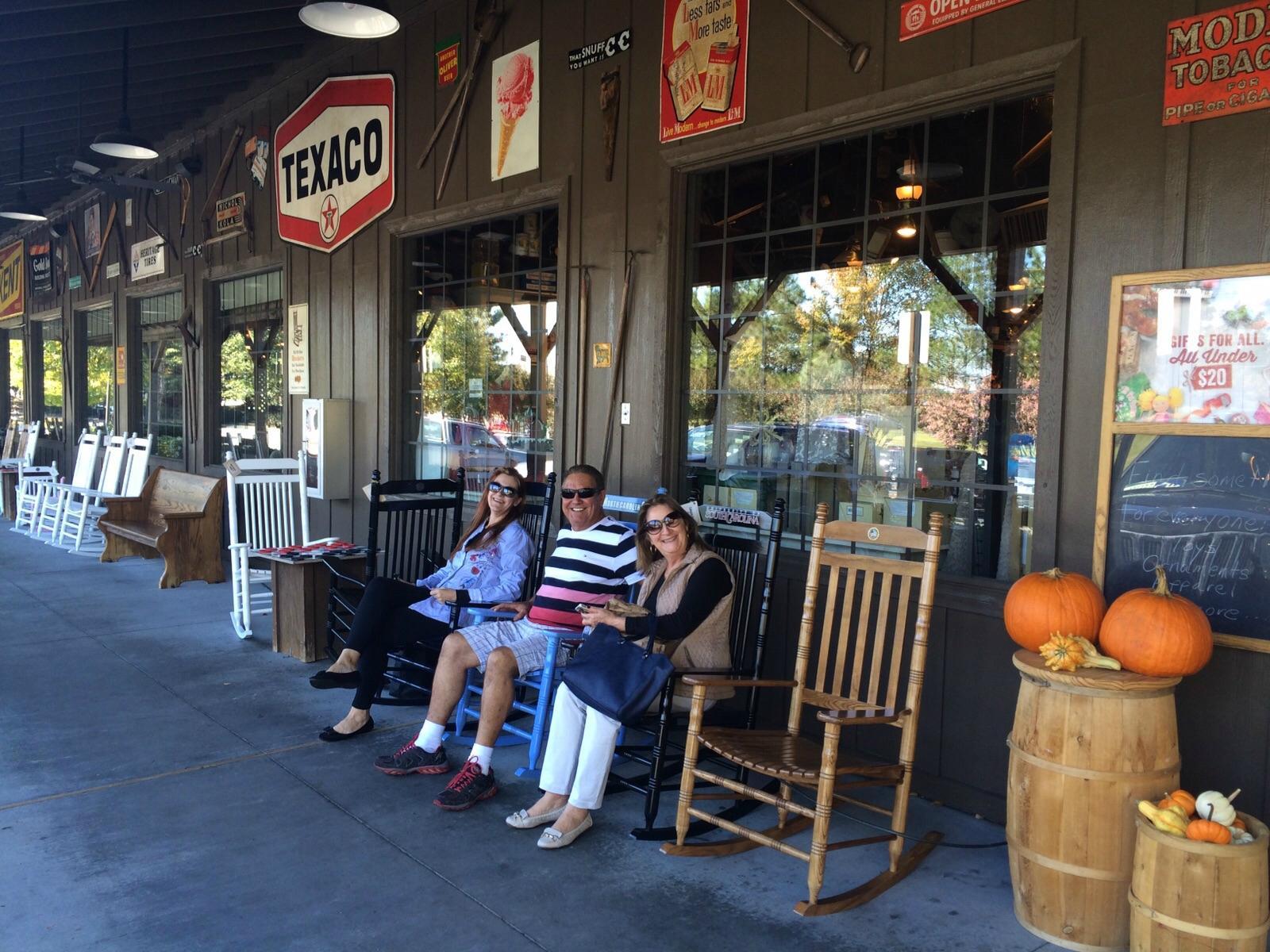 Cracker Barrel Old Country Store