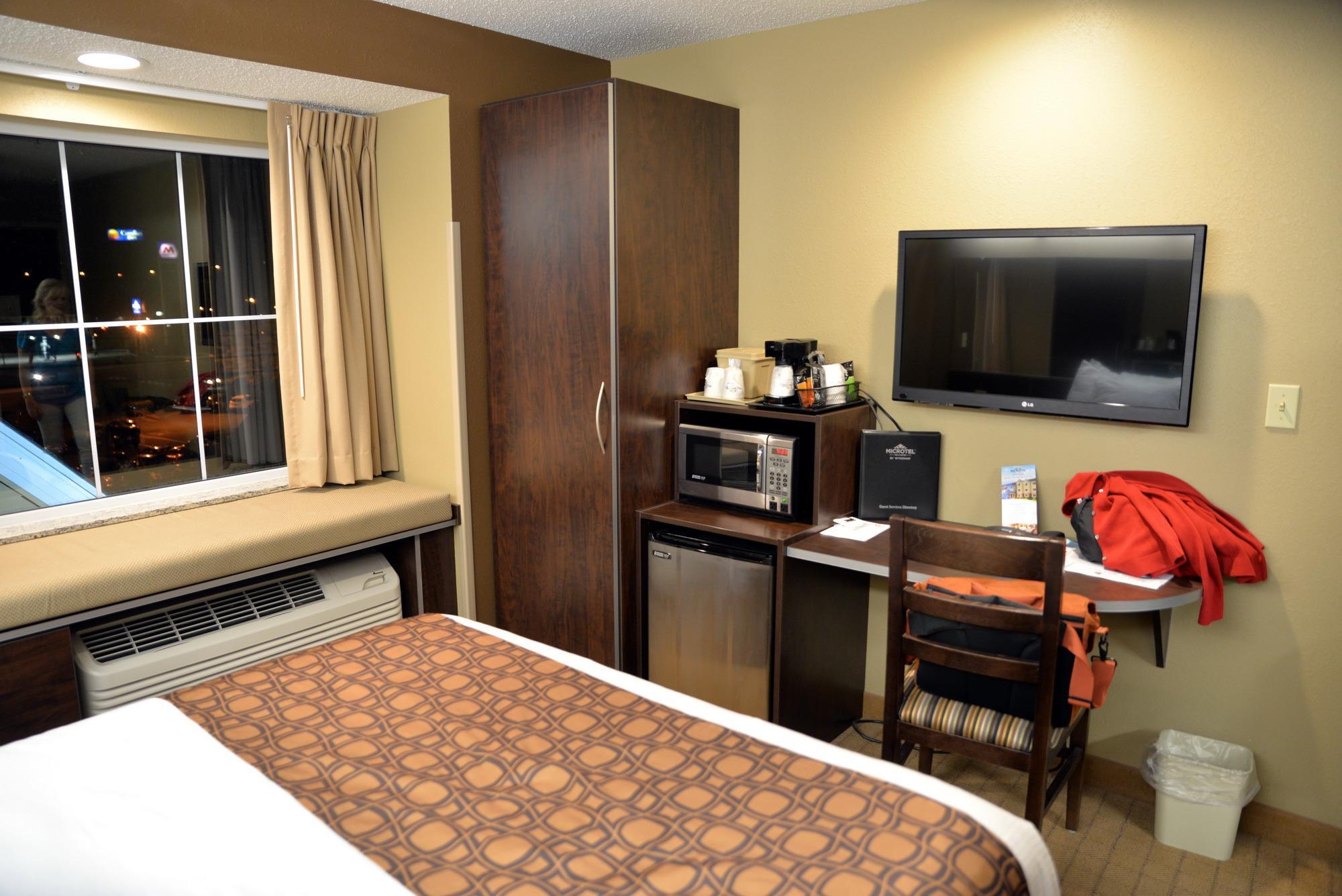 Microtel Inn & Suites By Wyndham Cambridge