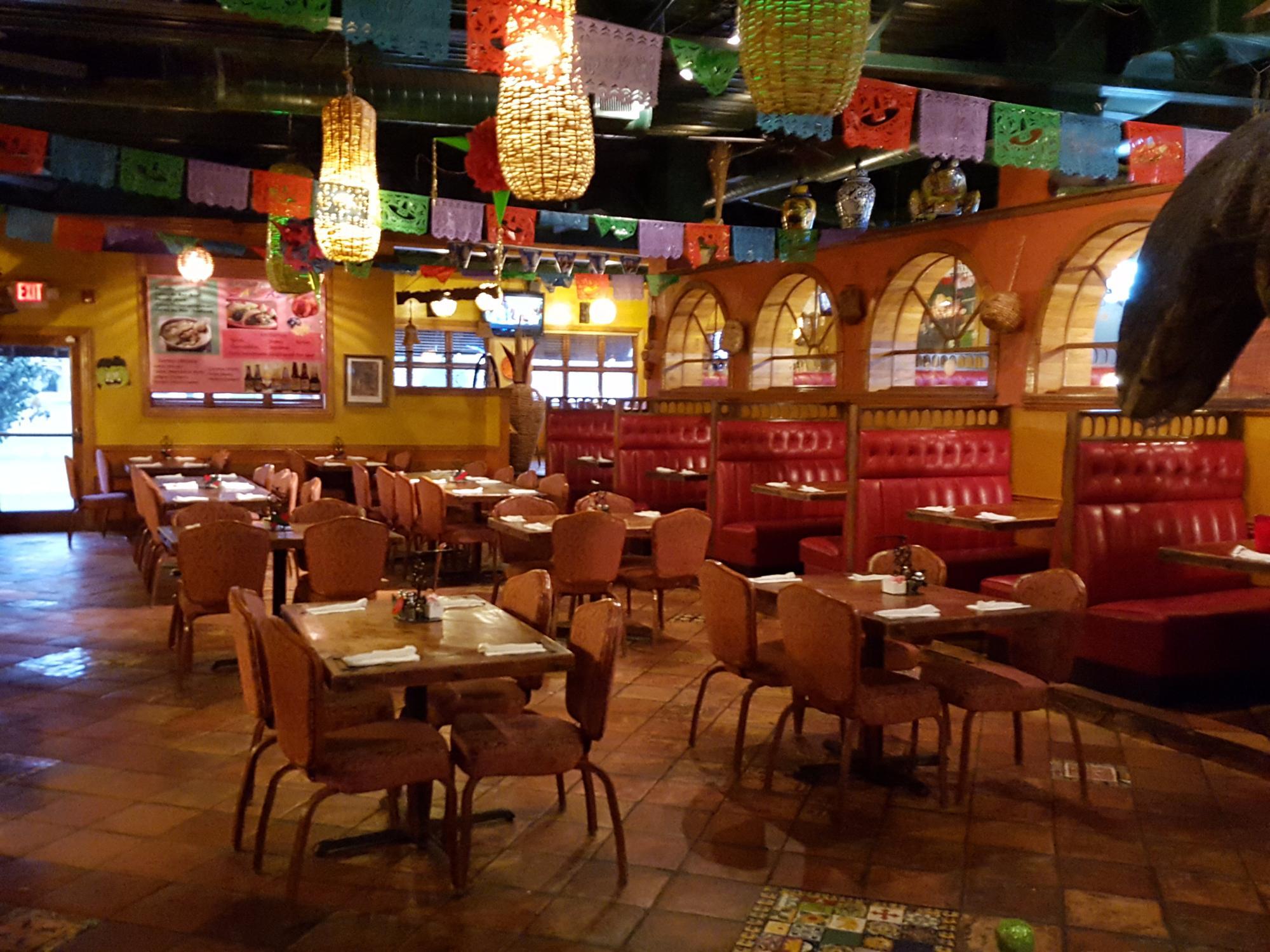 Salsas Mexican Cantina