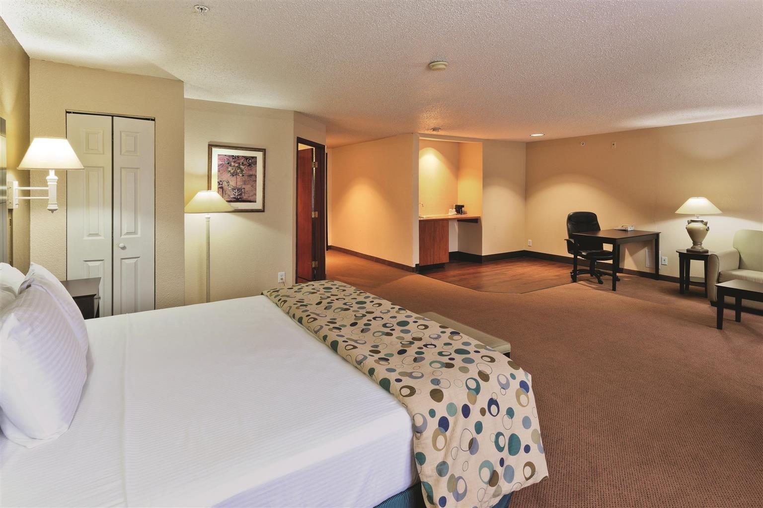 Motel 6-Mesquite TX - Balch Springs