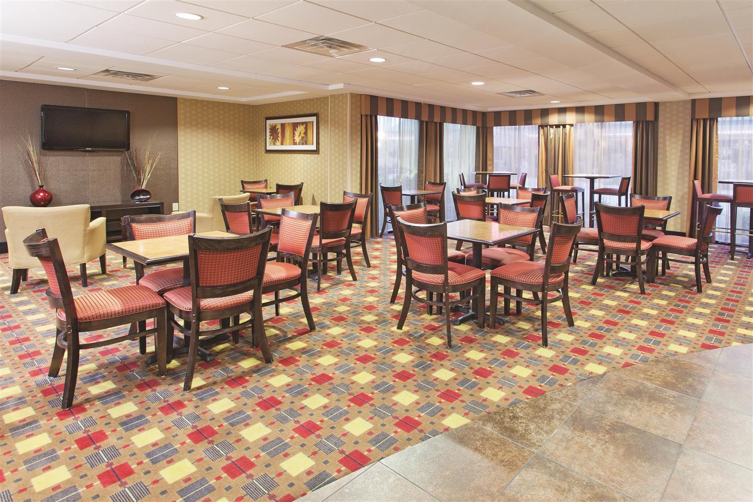 La Quinta Inn & Suites By Wyndham Warner Robins-Robins AFB