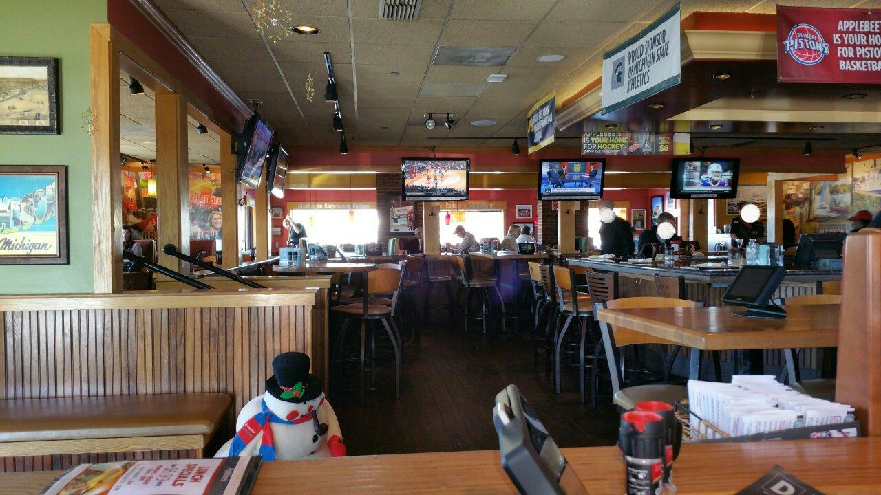 Applebee's Grill + Bar