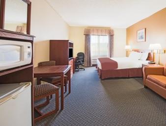 Ramada By Wyndham Elizabethtown