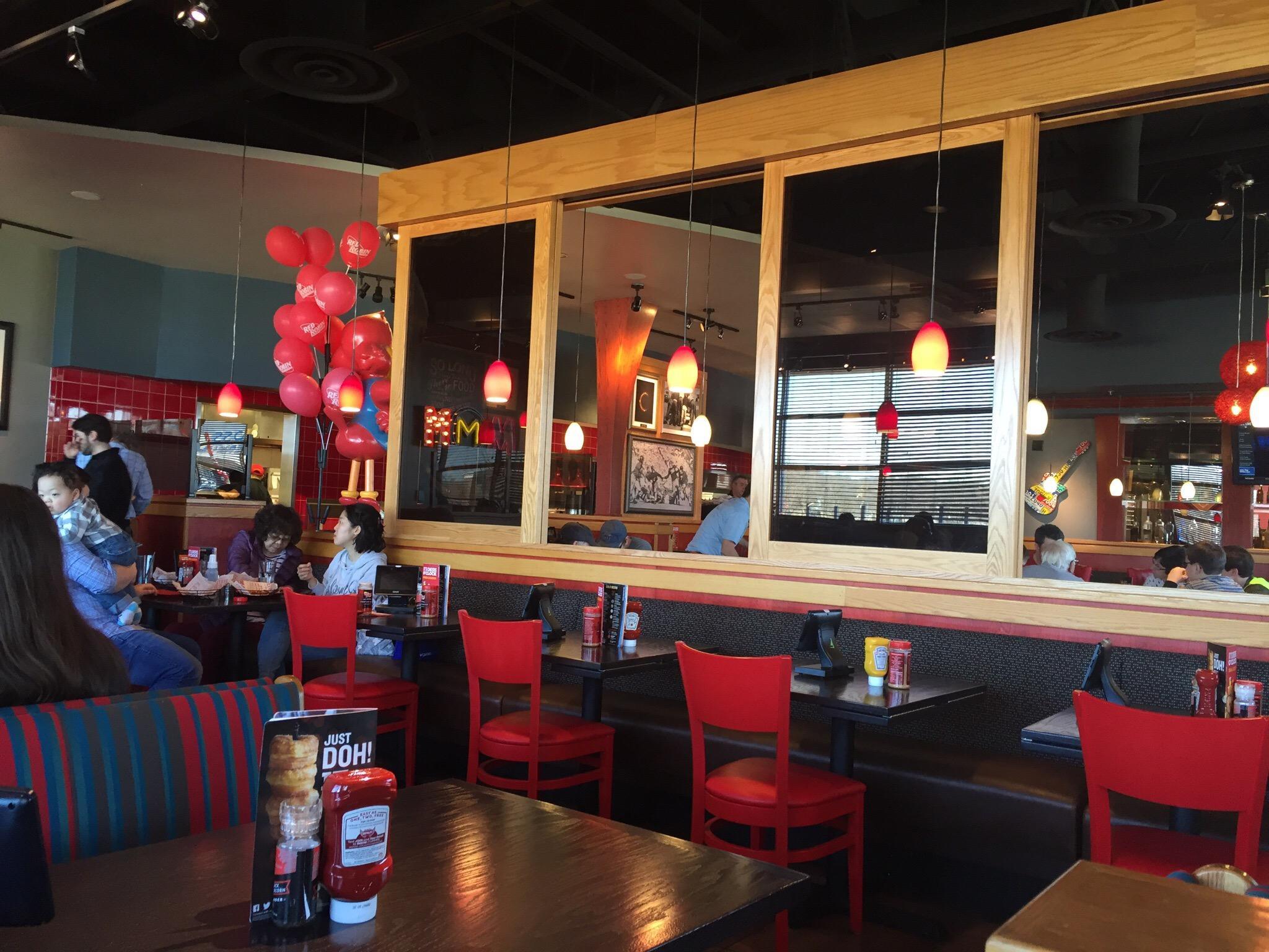 Red Robin Gourmet Burgers and Brews