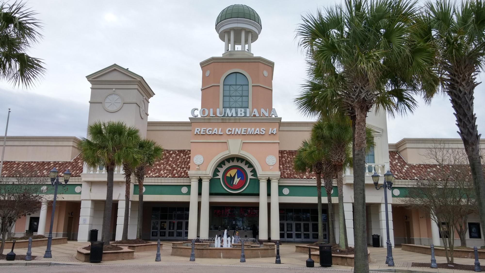 Regal Cinemas Columbiana Grande 14