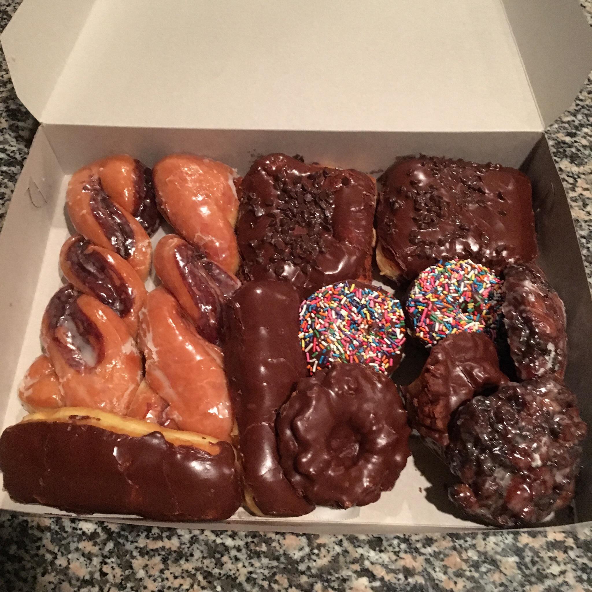 Baker's Dozen Donuts