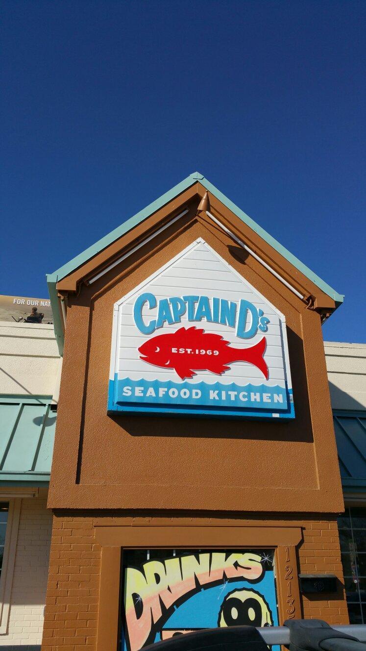 Captain D's