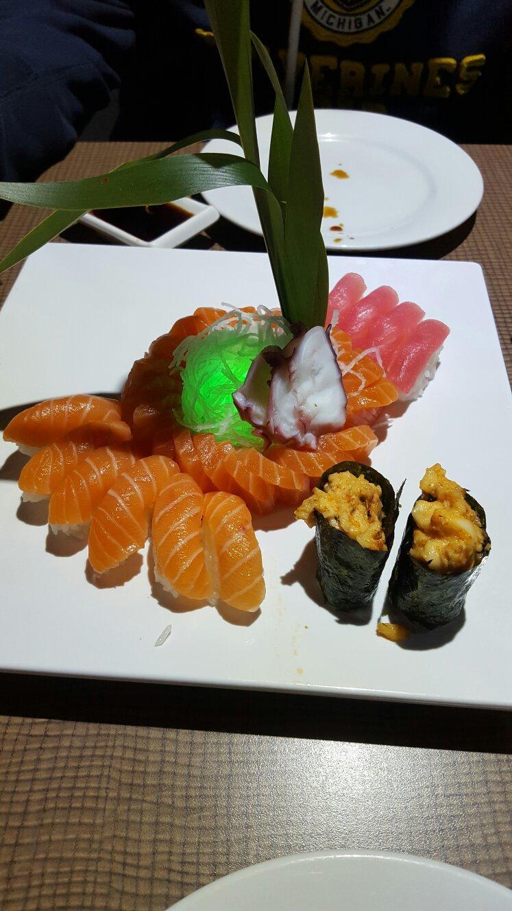 168 Sushi St Laurent Ottawa