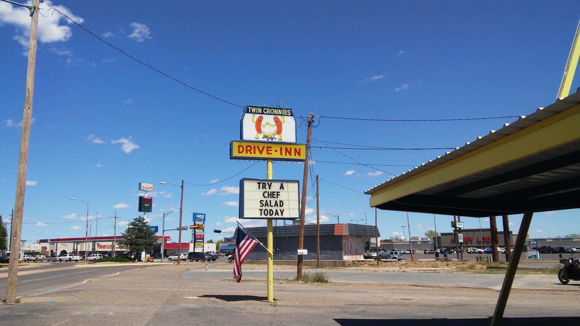 Twin Cronnie Drive-In