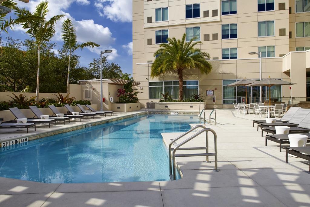 Hyatt Place Miami Airport-East