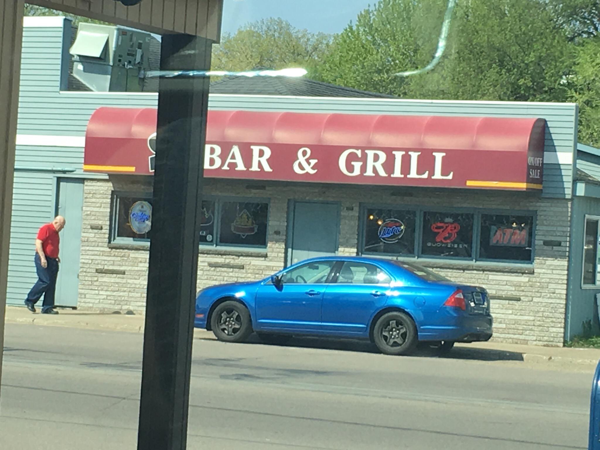 Side Bar & Grill