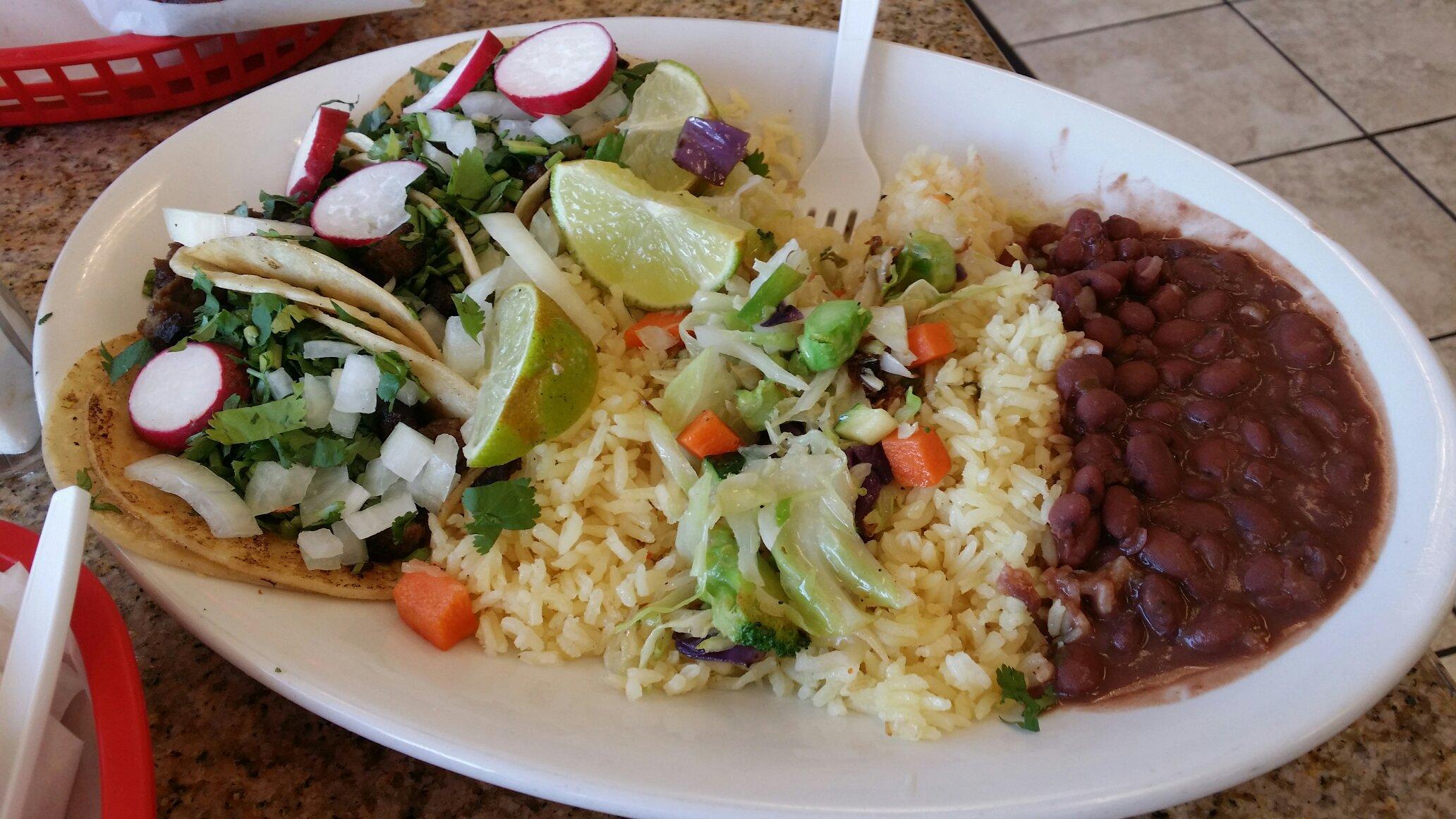 Super Mario's Salvadorian Food Truck