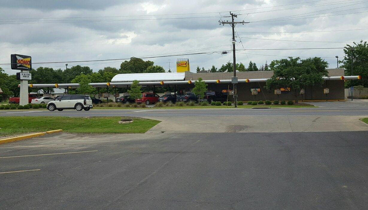 SONIC Drive-in