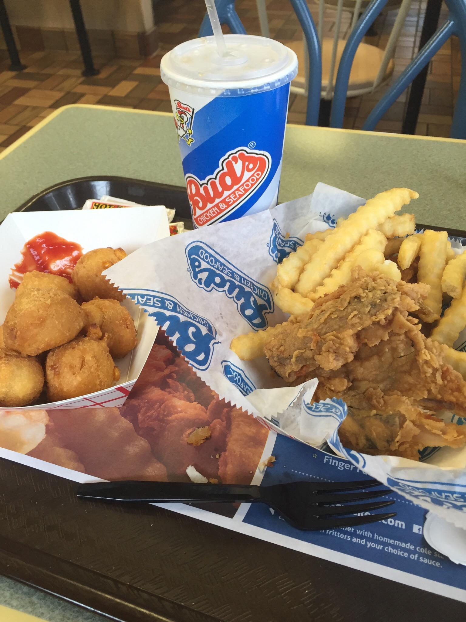 Bud's Chicken & Seafood