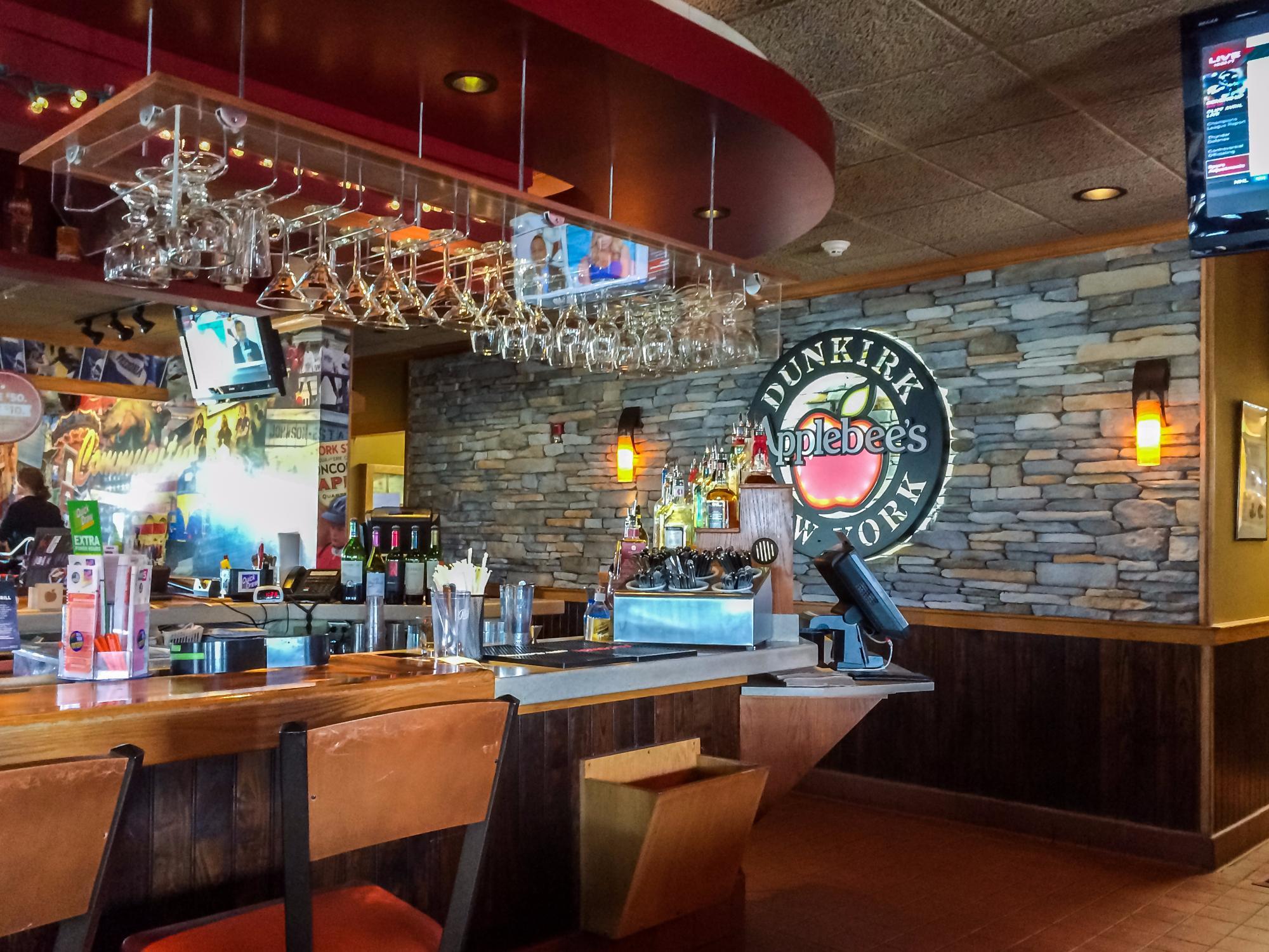 Applebee's Grill + Bar