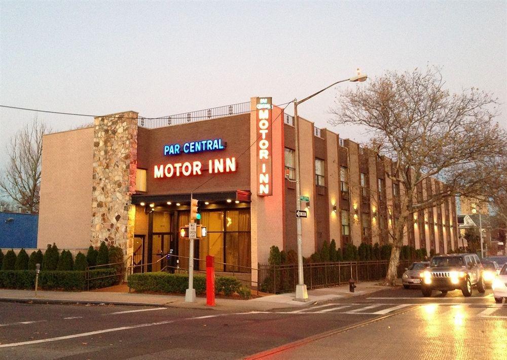 Par-Central Motor Inn