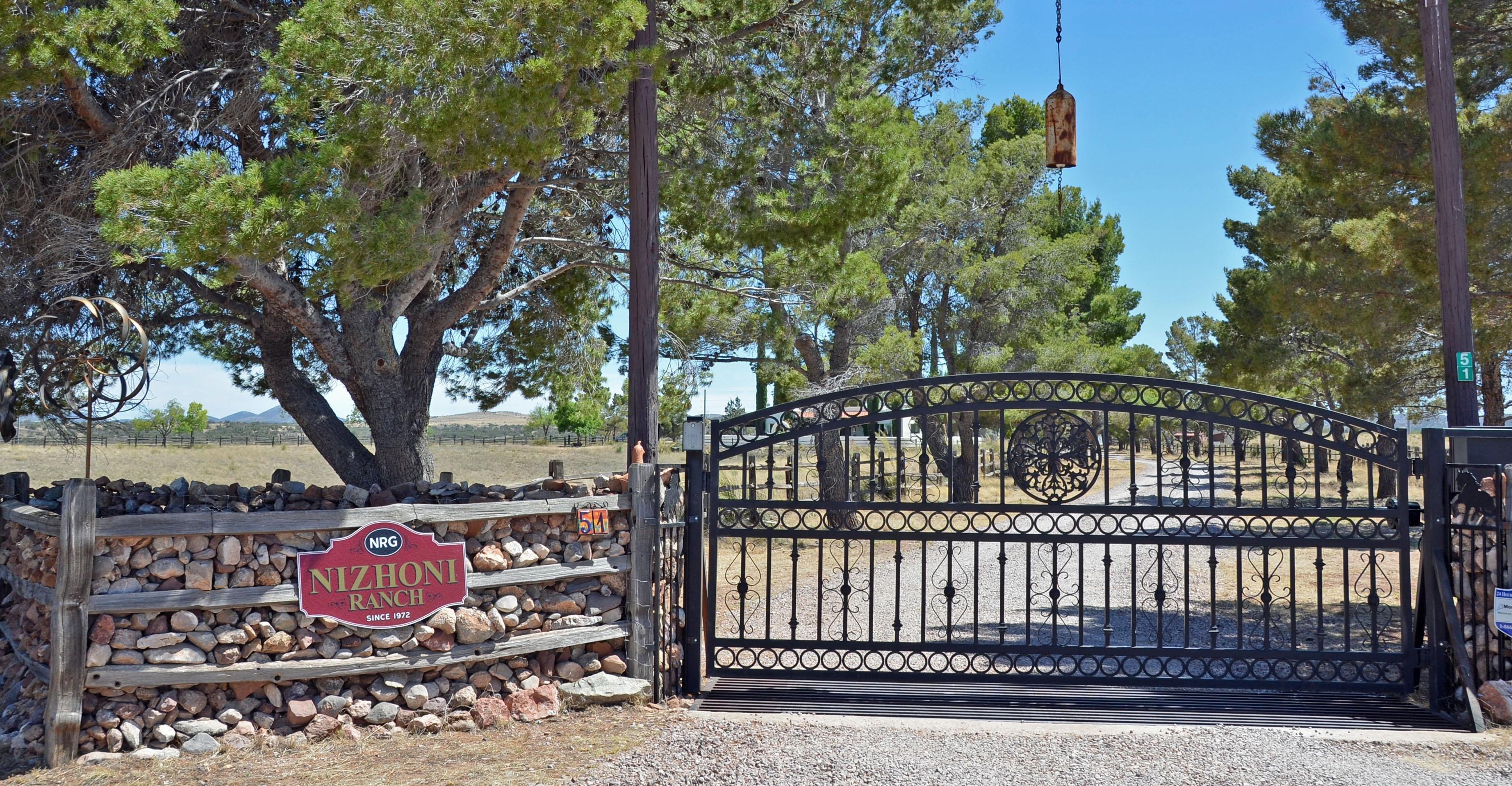 Nizhoni Ranch Gallery