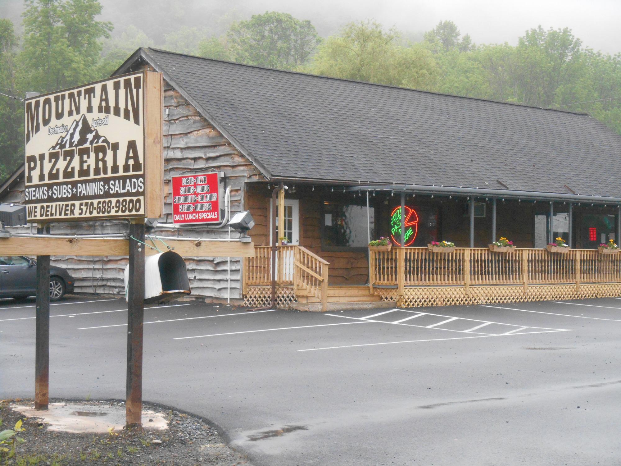 Mountain Pizzeria Restaurant