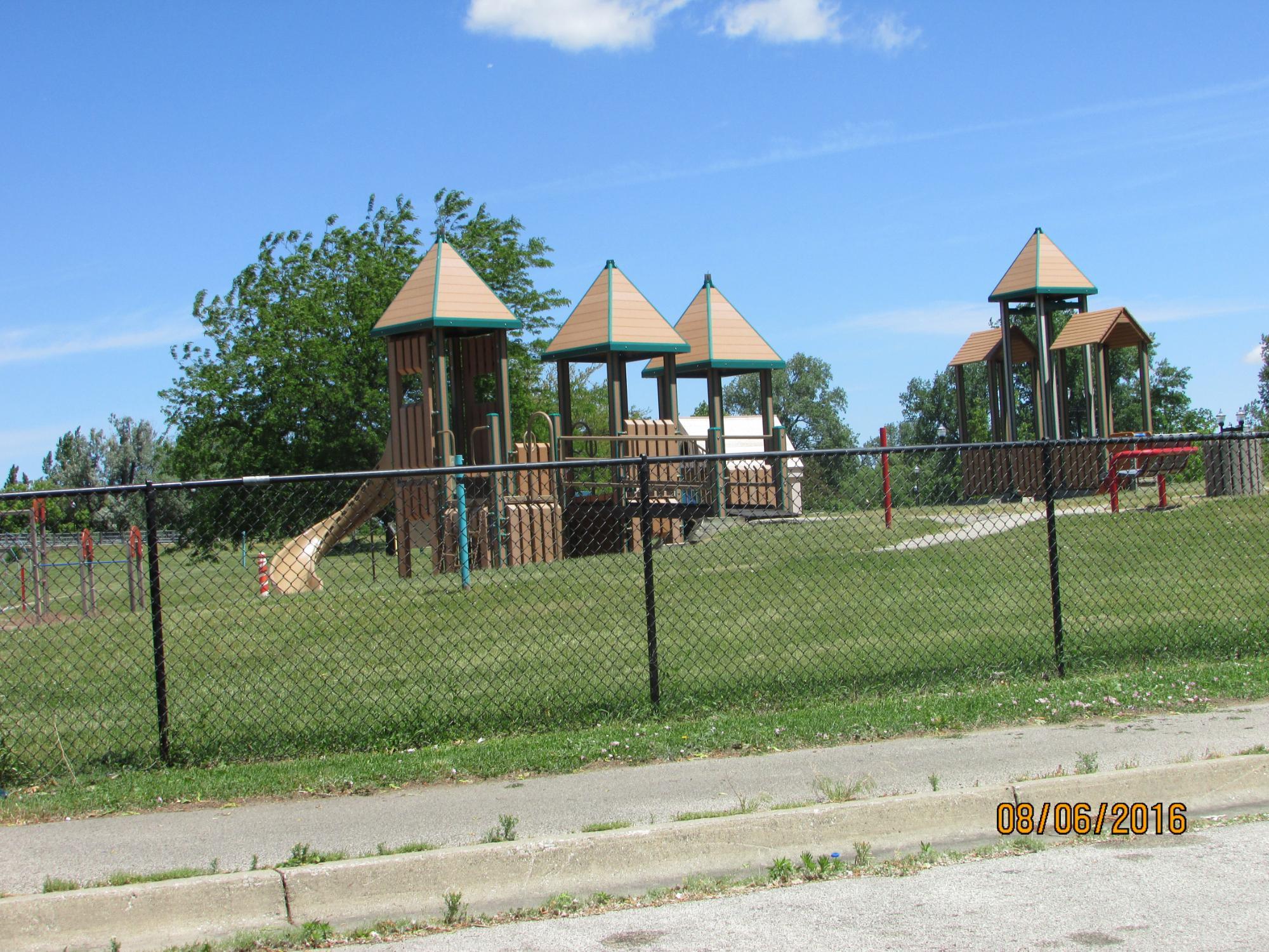 Randall Wickes Children's Playground