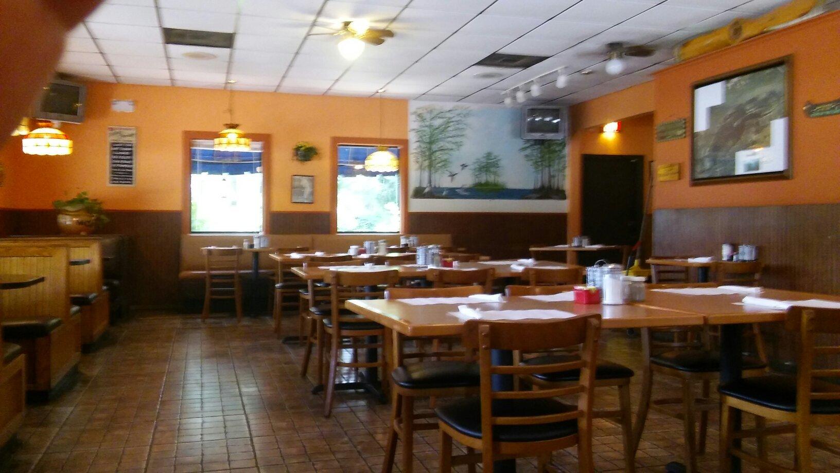 Mo's Family restaurant