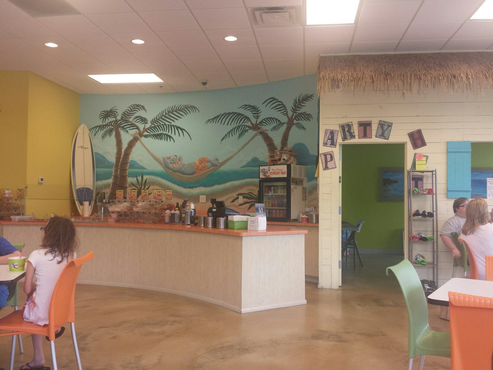 Berry Mango's Yogurt Bar