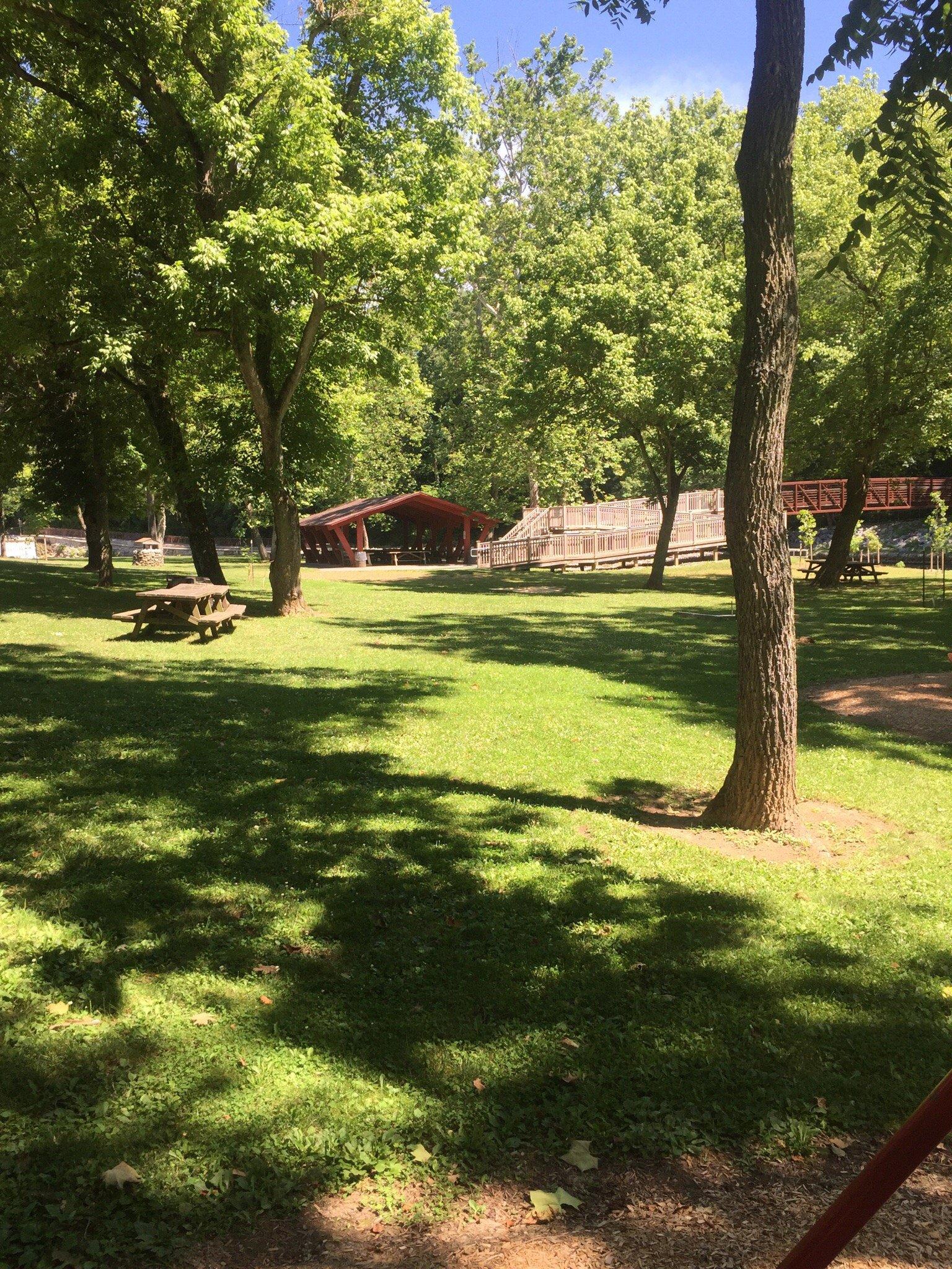 Devil's Backbone Park