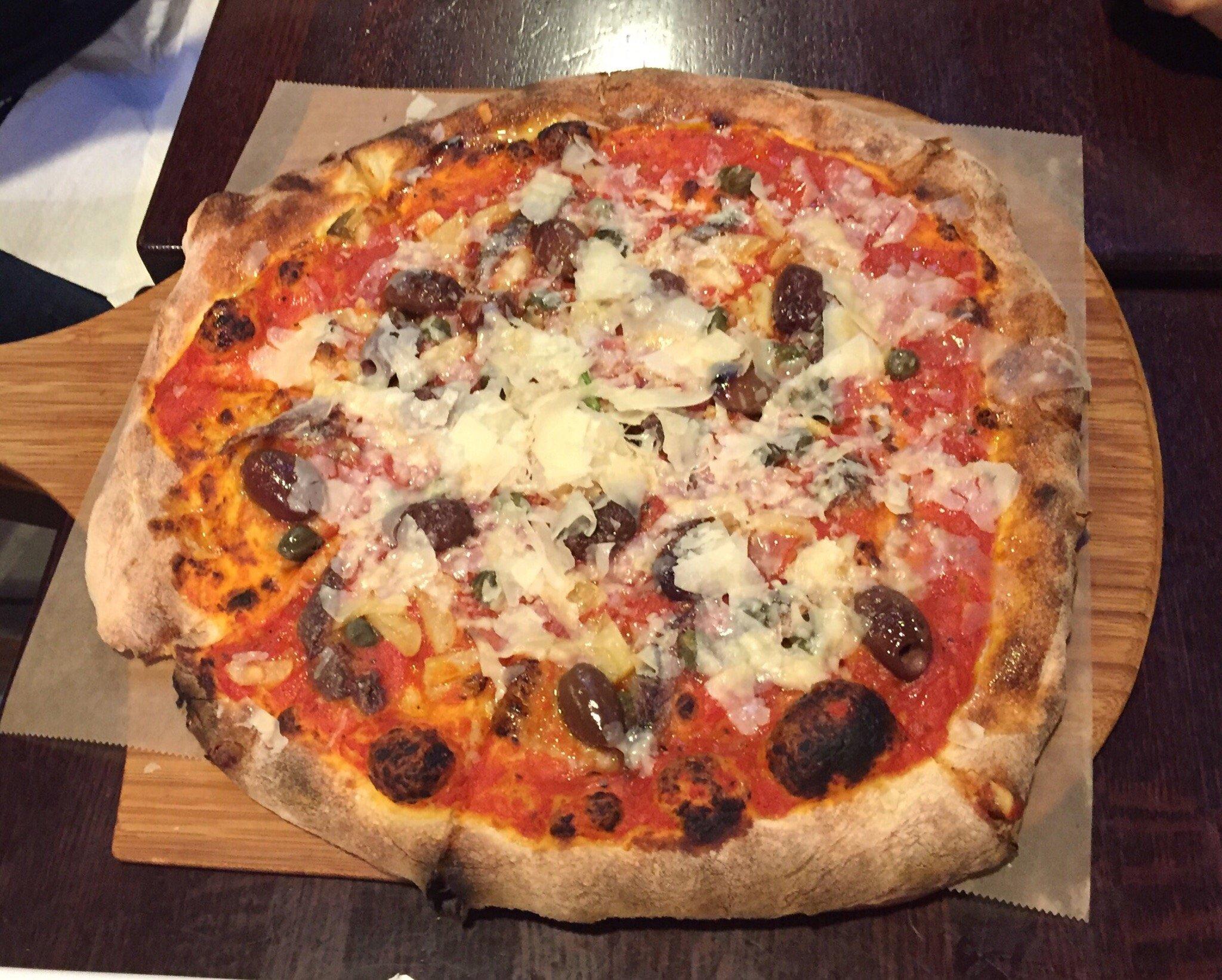 Tino’s Artisan Pizza