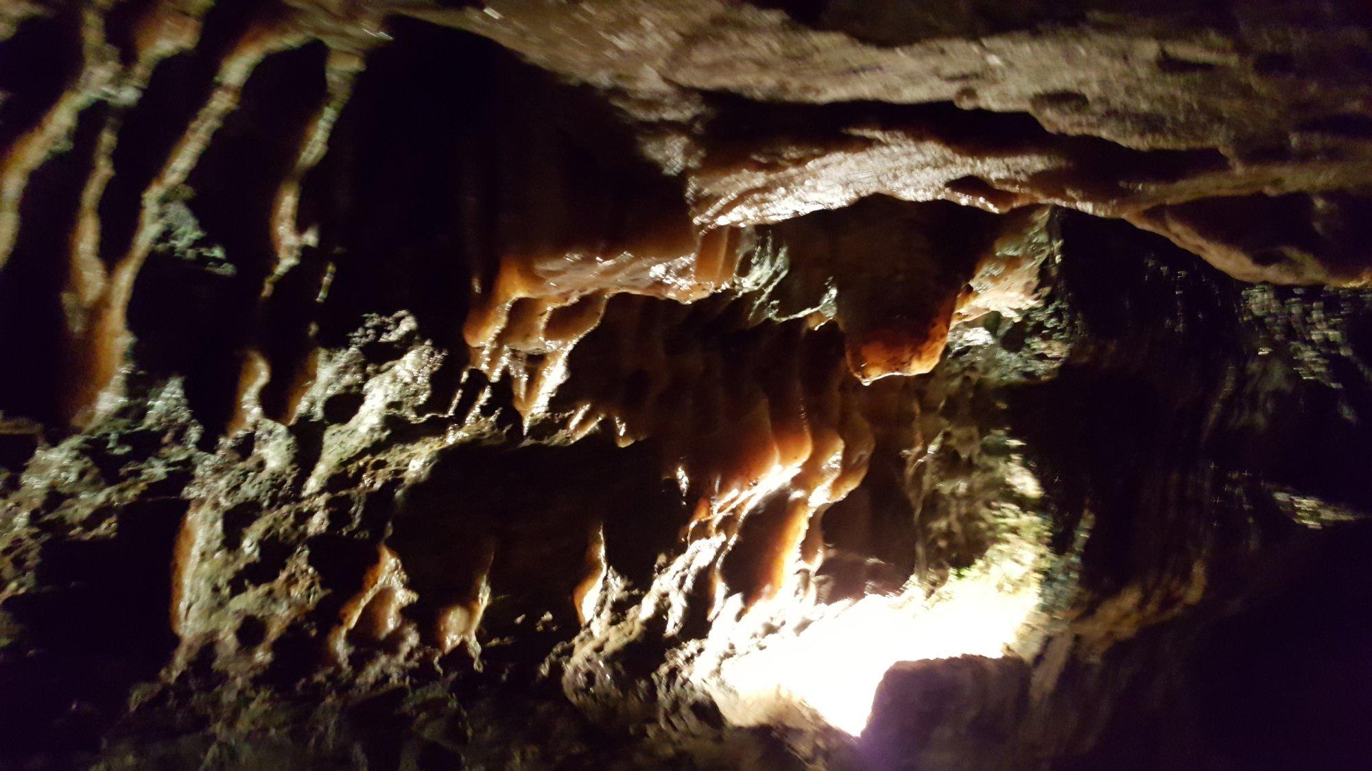 Linville Caverns