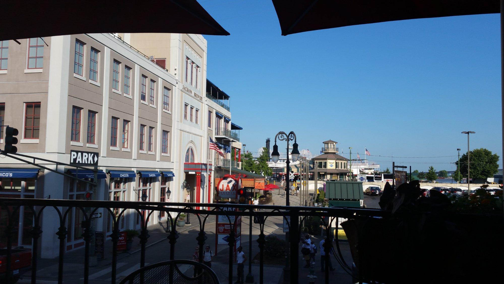 New Orleans Hamburger & Seafood