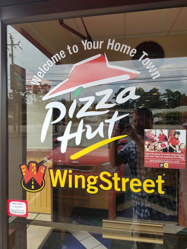 Pizza Hut