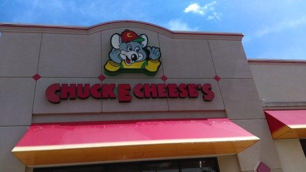 Chuck E Cheese's