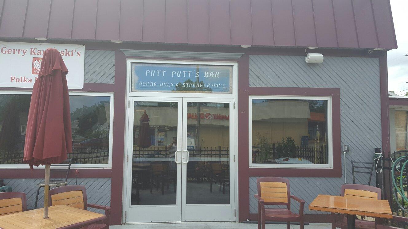 Putt Putt's Bar