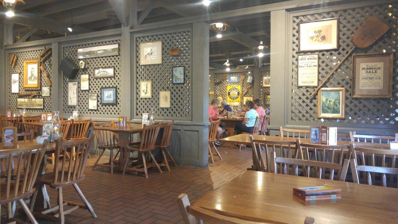 Cracker Barrel Old Country Store